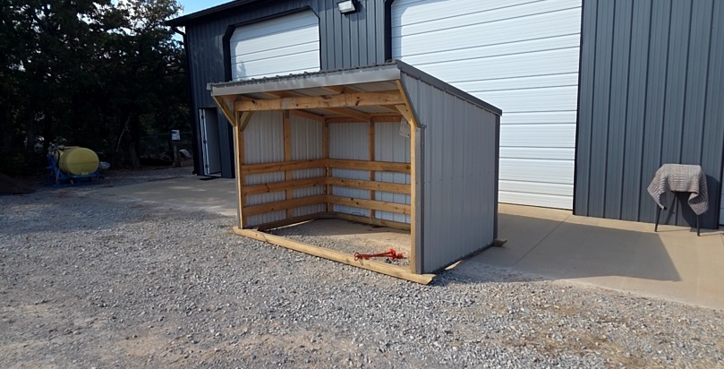 6×10 Metal Loafing Shed in Guthrie, OK