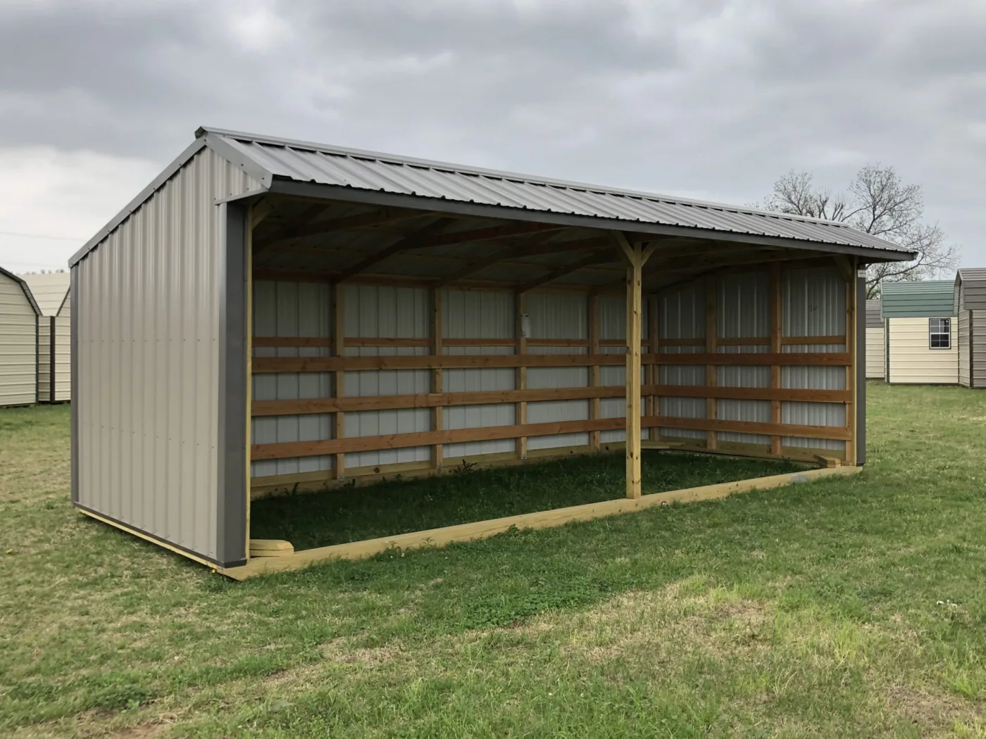 Metal without Tack Room