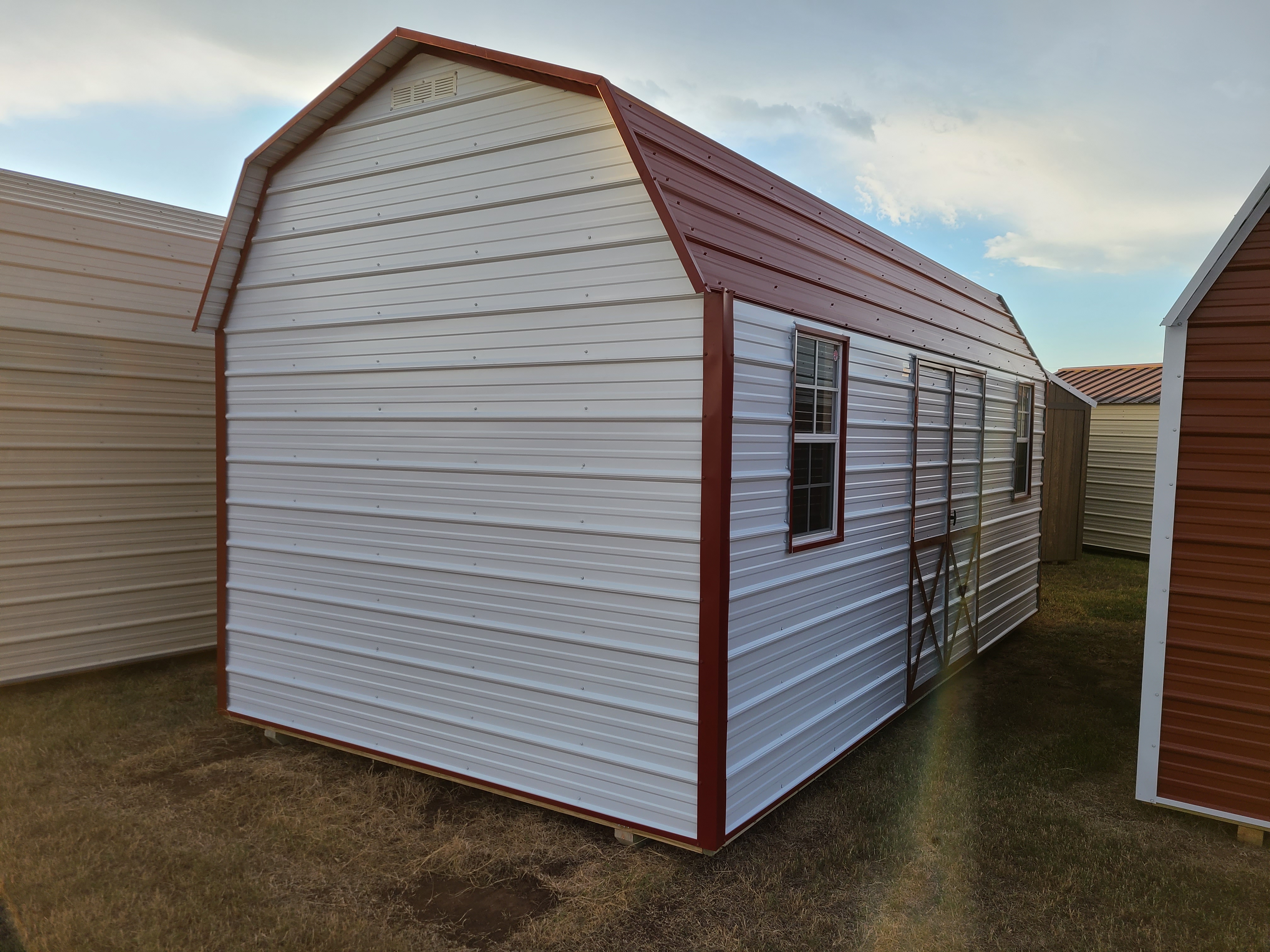 Metal Loft Barn 10 x 20
