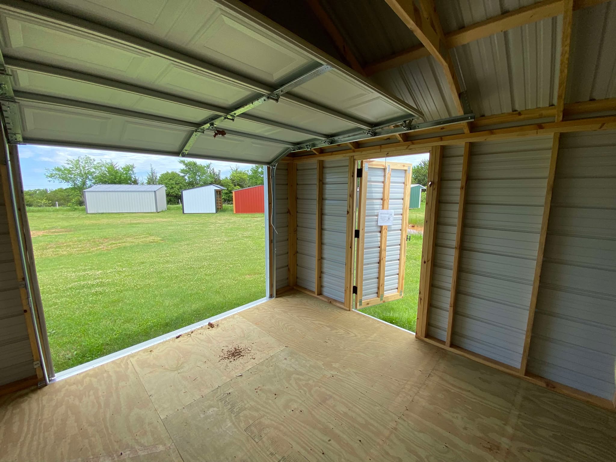 Metal Garage 12 x 28 with REAL garage door! photo 3