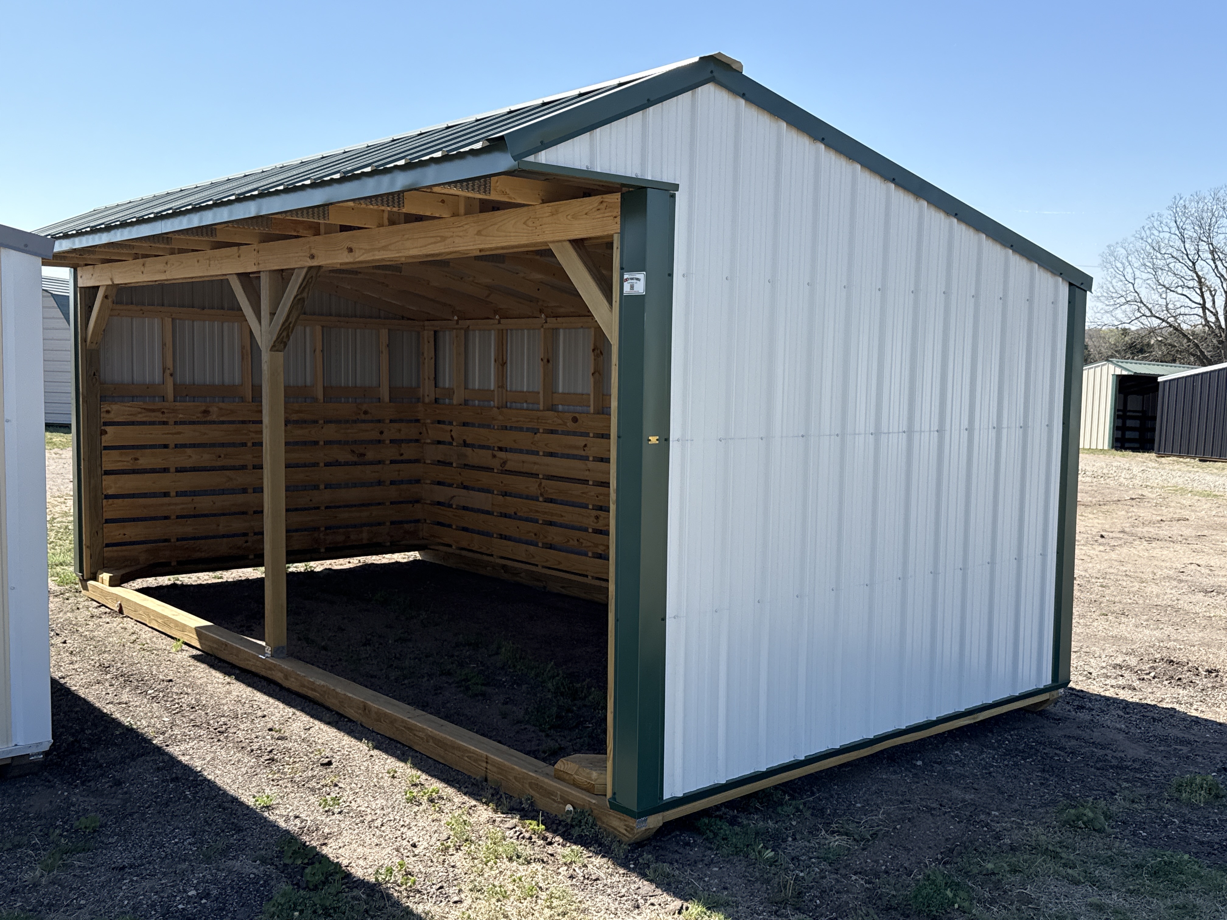 Metal Horse Barn 10 x 20