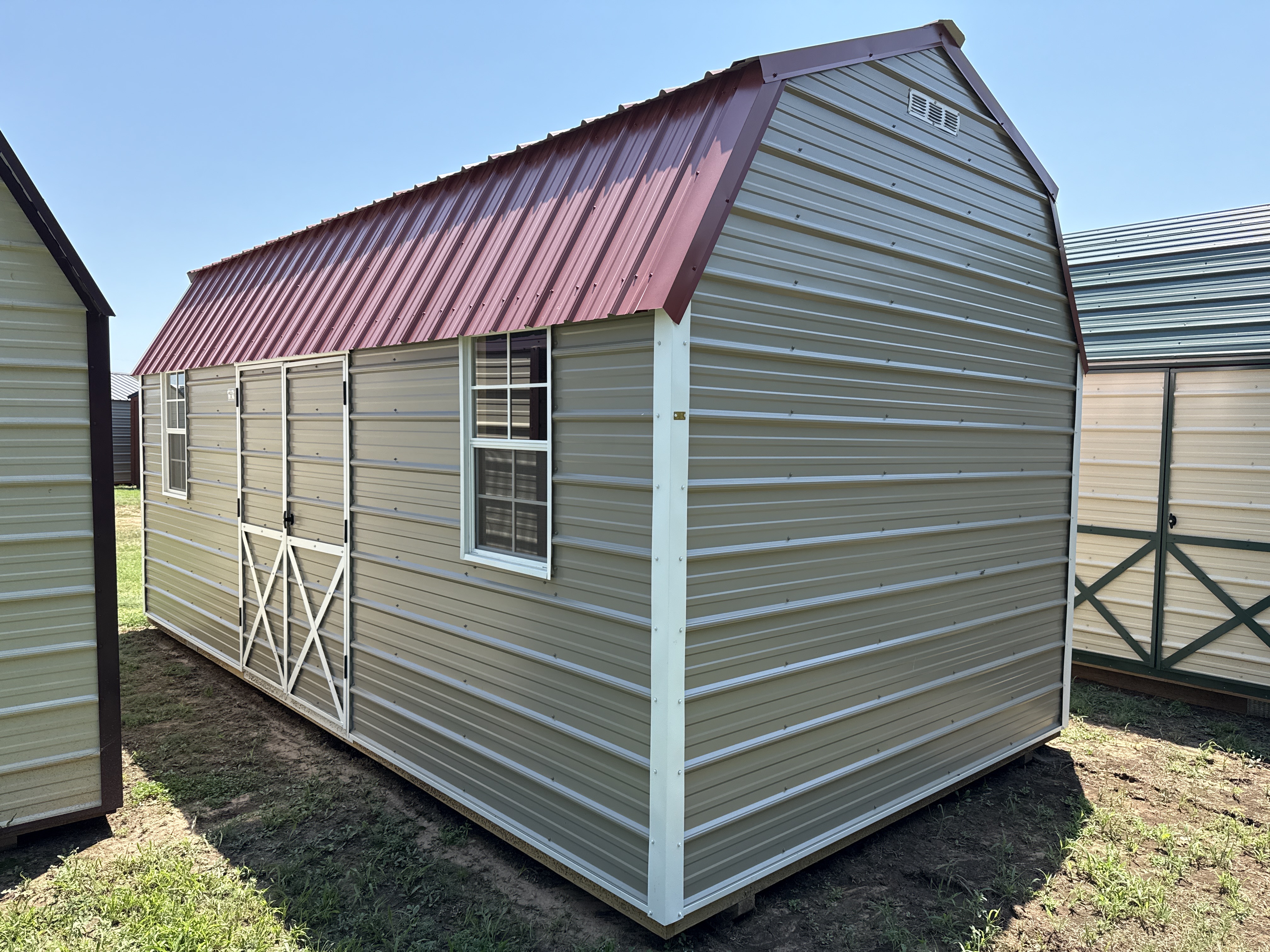 Metal Loft Barn 10 x 20