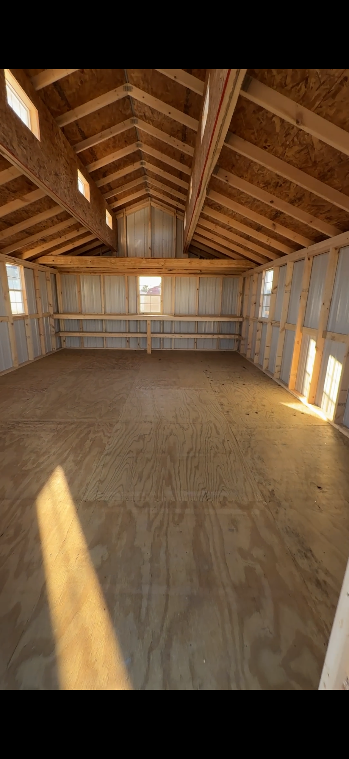 Attention New Product!! Metal Monitor Barn 16 x 24 photo 5