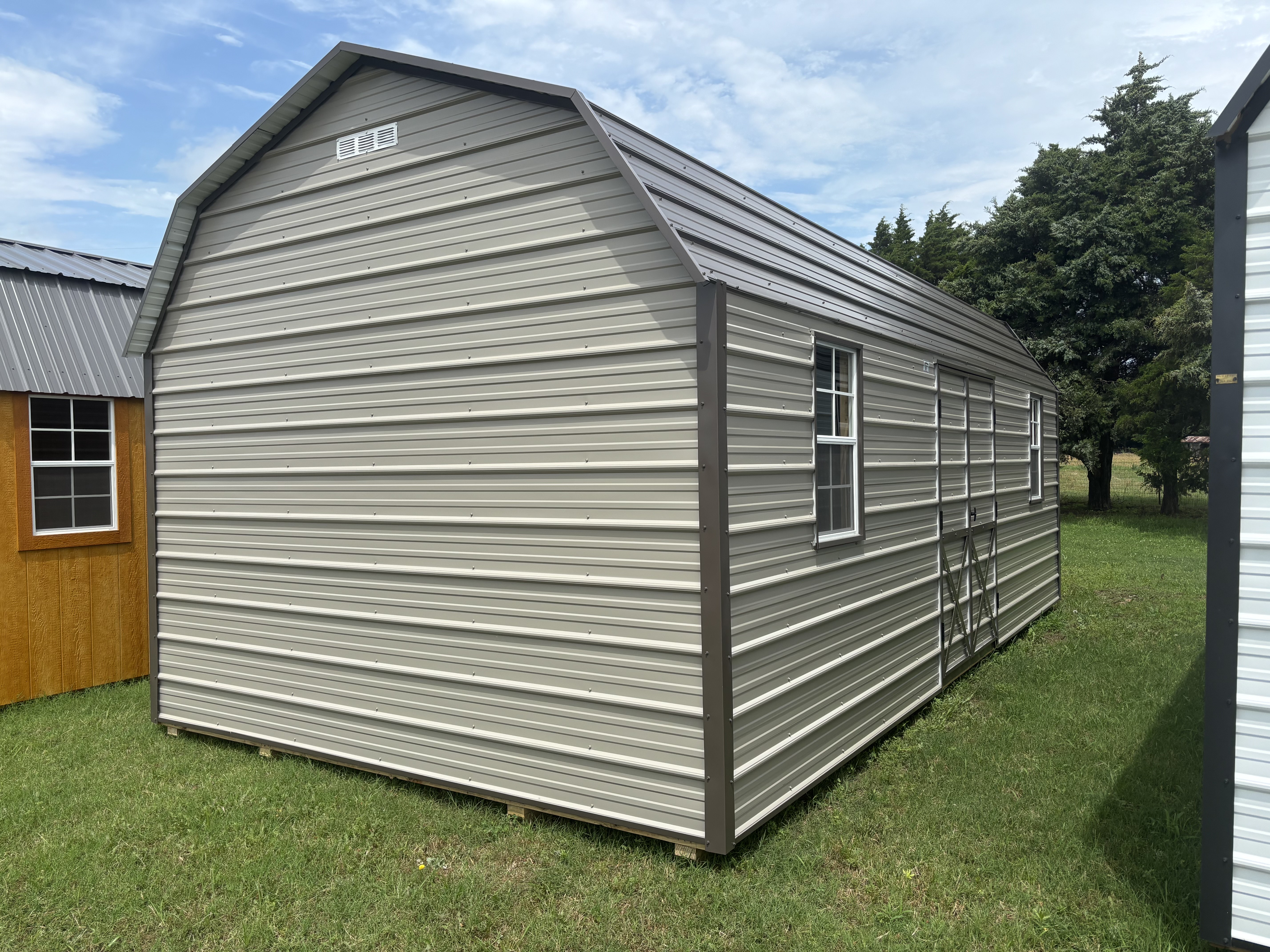 Metal Loft Barn 12 x 24