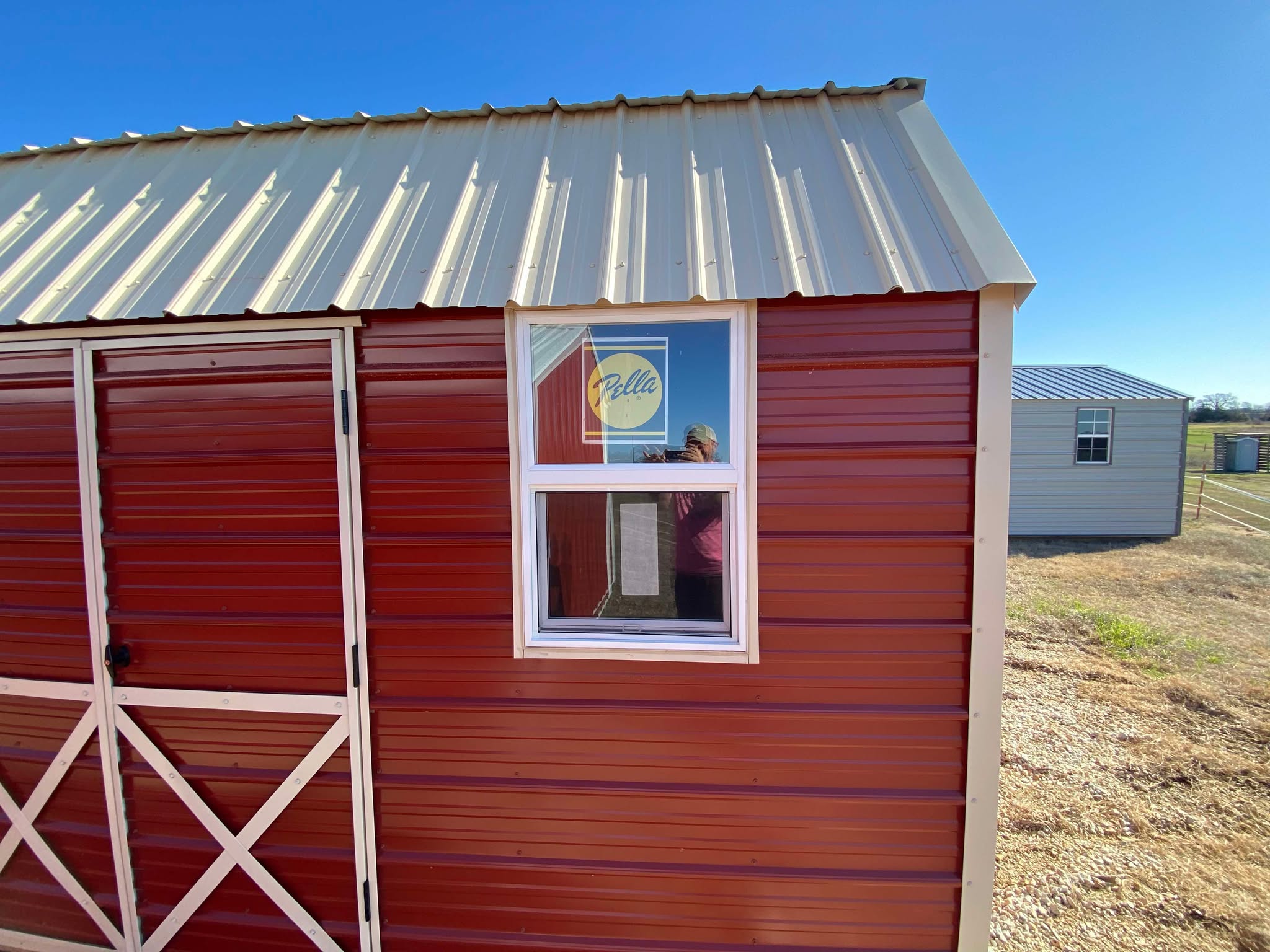 Metal Loft Barn 12 x 16 photo 3