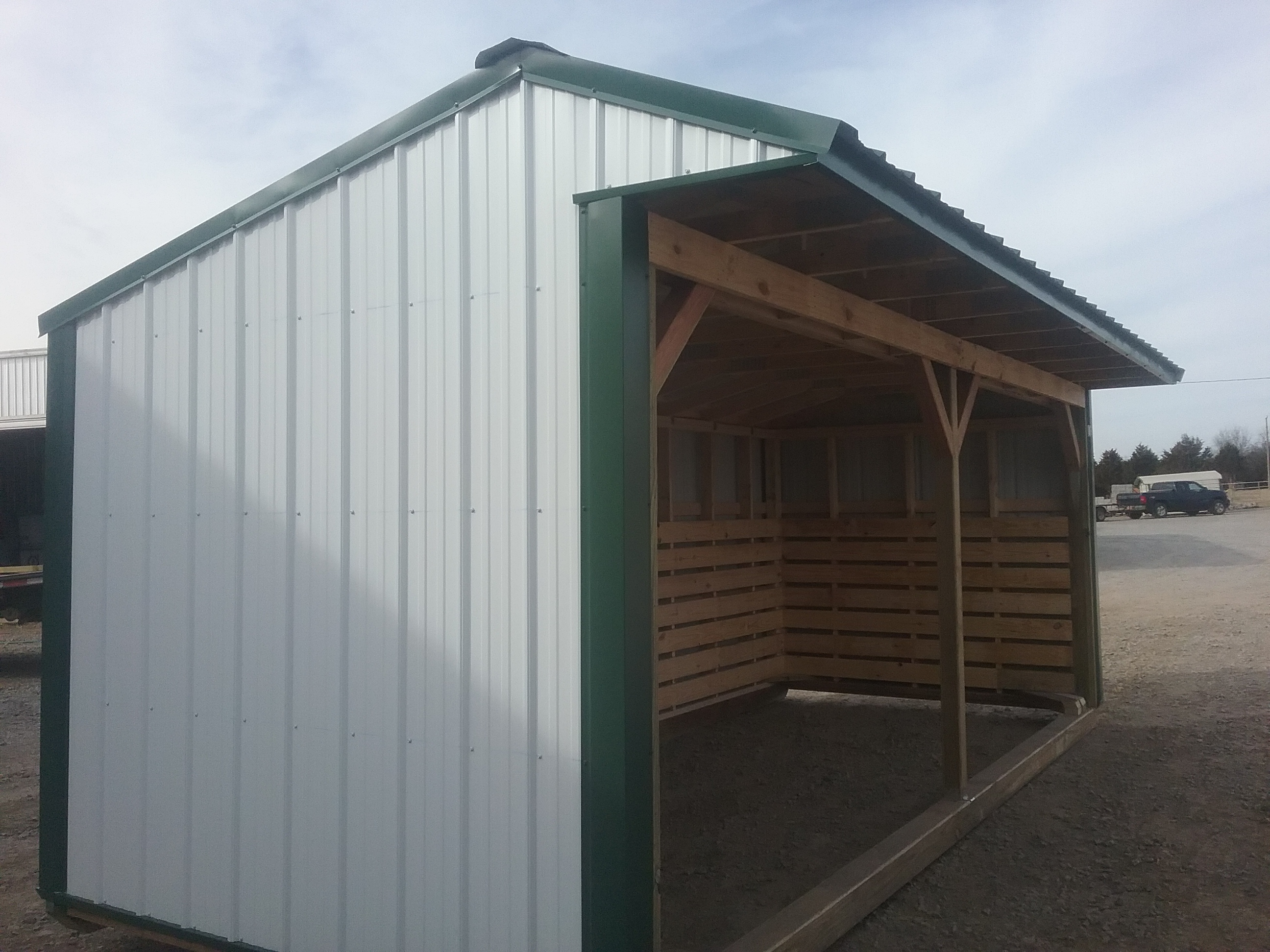 Metal Horse Barn 10 x 20 photo 4