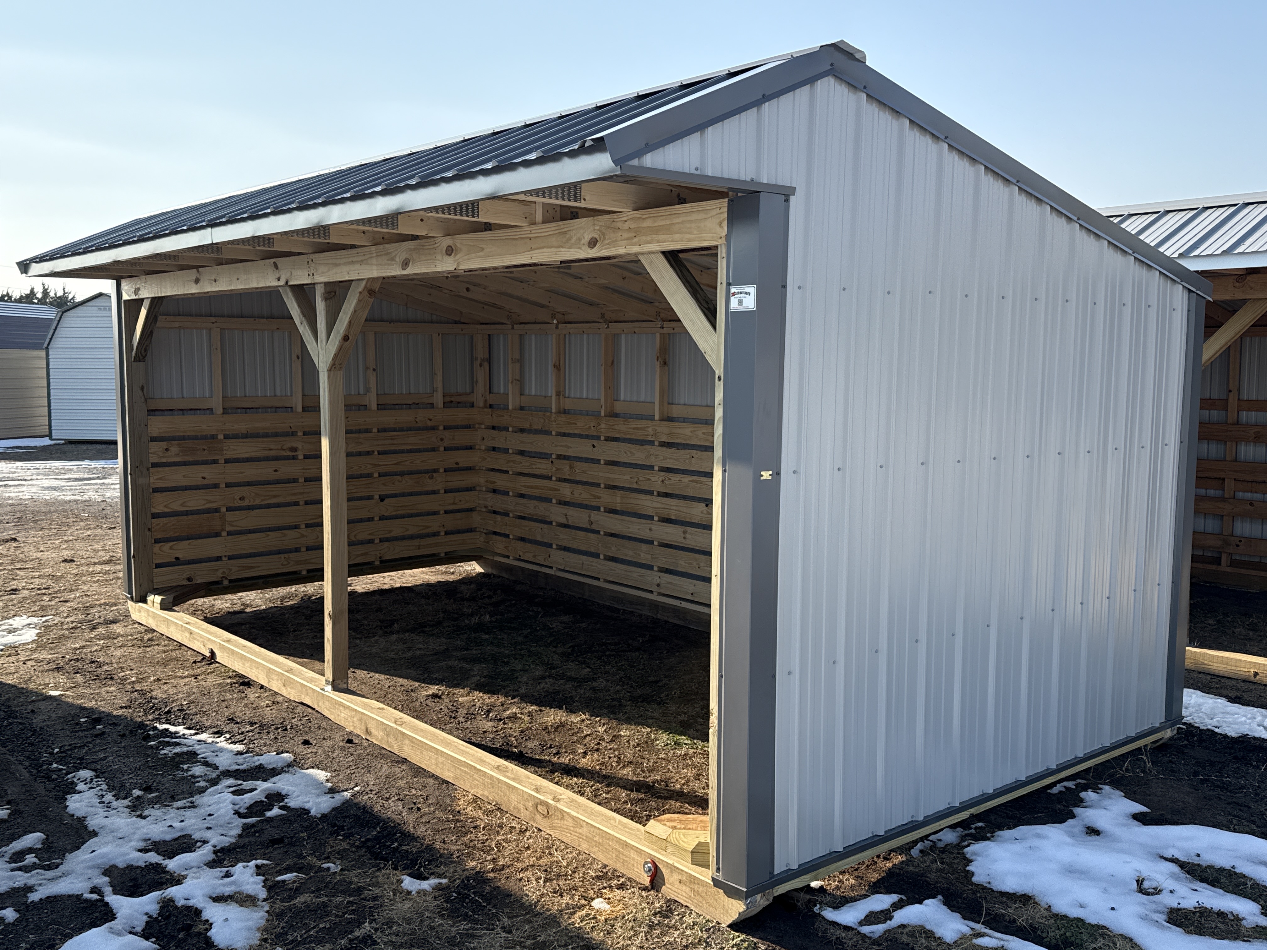 Metal Horse Barn 10 x 20